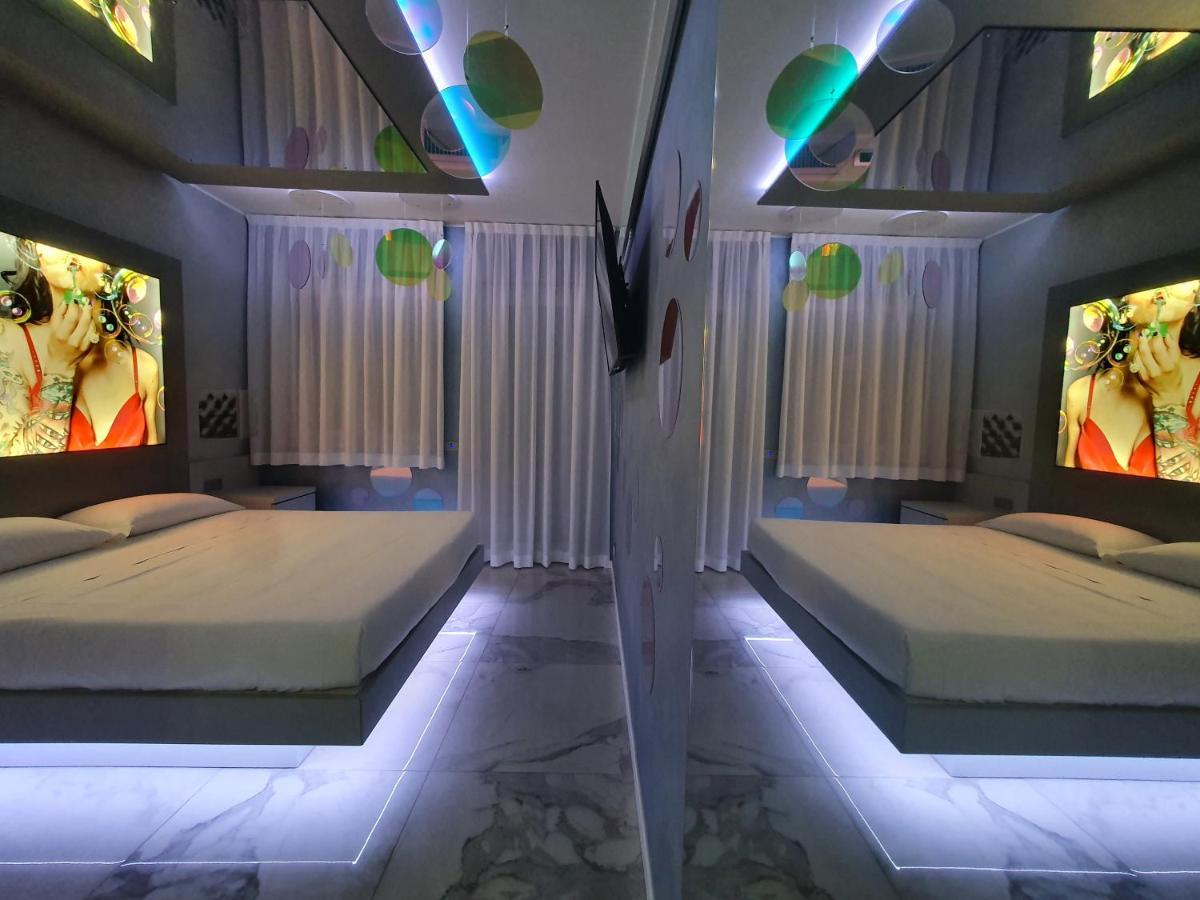 C Rooms - Love Motel Monza Cinisello Balsamo Exterior foto